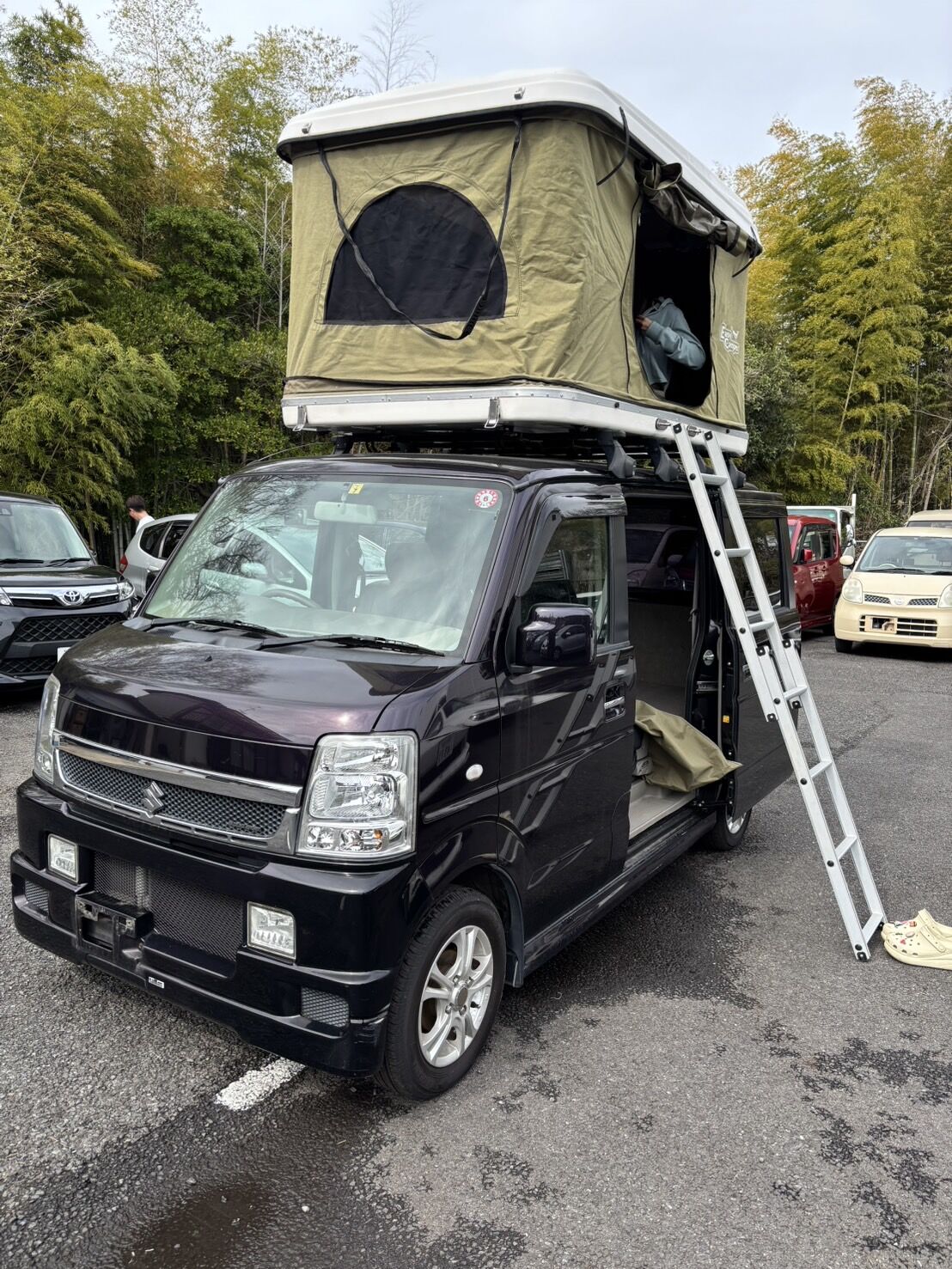 キャンパー必見！この１台でどこでも寝れる！